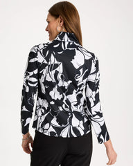 Black Zenergy® UPF Floral Nights Half Zip