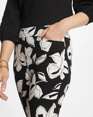 Black Blooms Brigitte™ Slim Pull-On Ankle Pants