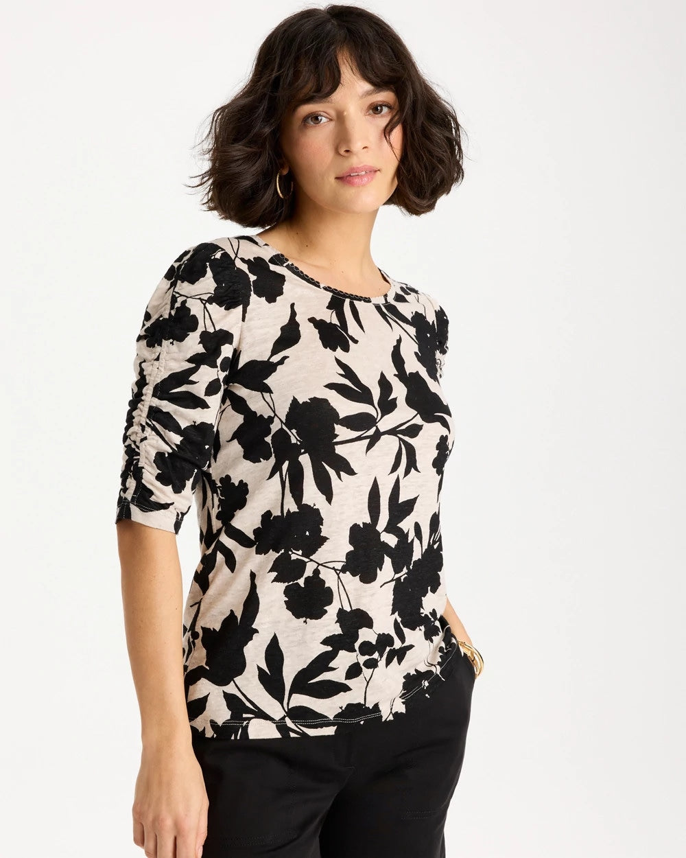 Black Flora Linen Ruched Sleeve Tee