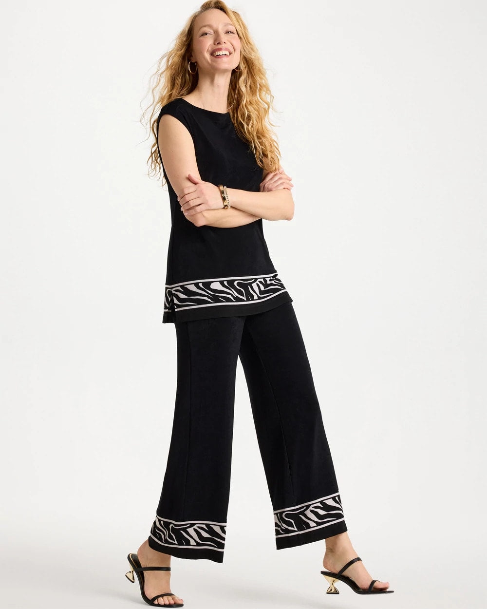 Travelers Black Travelers™ Abstract Zebra Cropped Pants