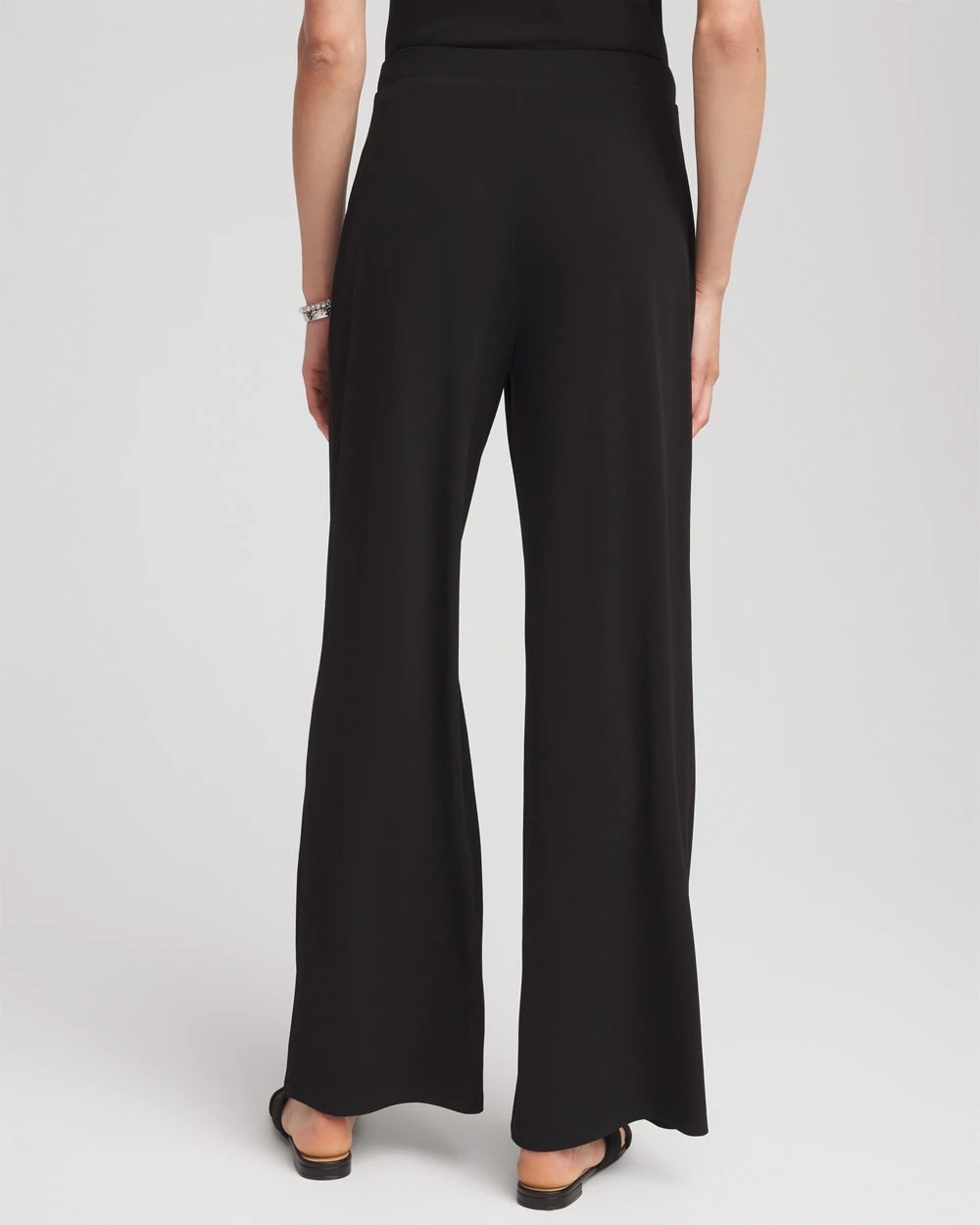 Black Travelers™ Knit Wide-Leg Pants