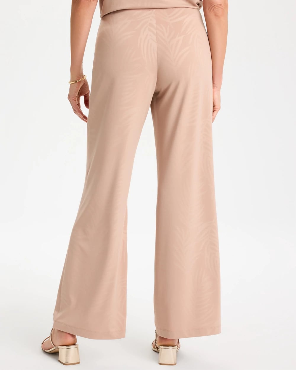Mocha Mousse Travelers™ Palm Embossed Knit Pants