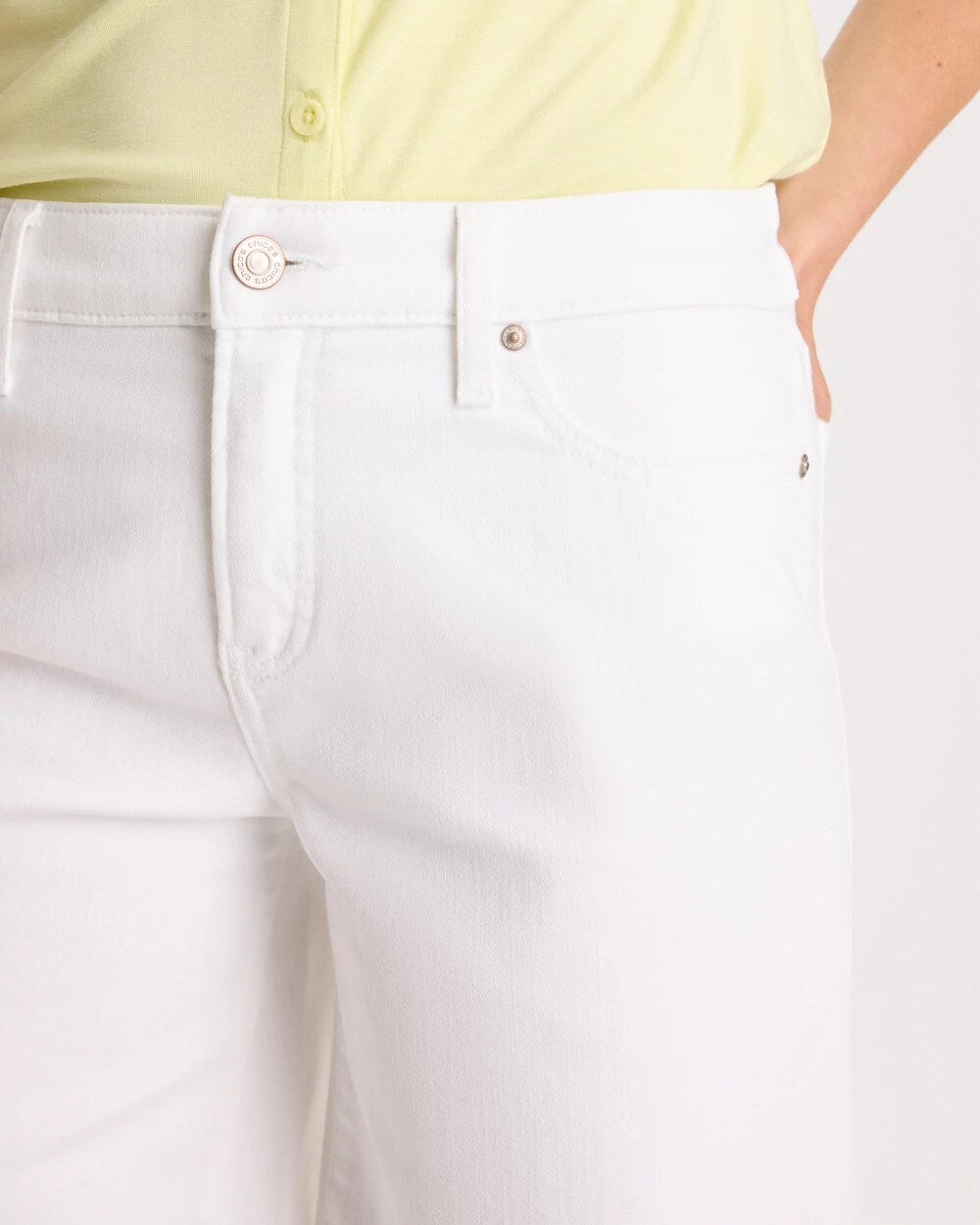 Alabaster Girlfriend Slim White Jean Shorts