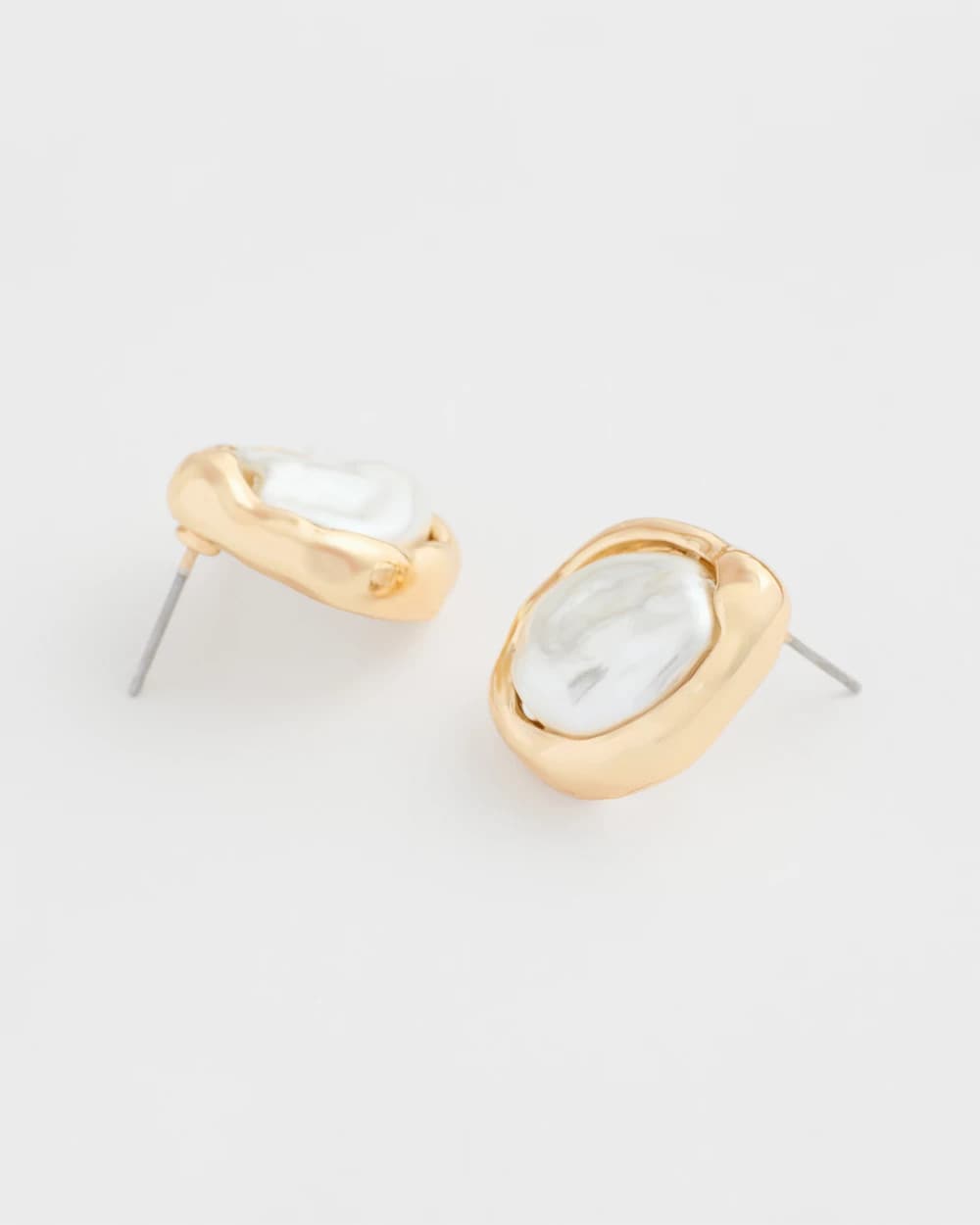 Gold Pearlescent Golden Rimmed Stud Earrings