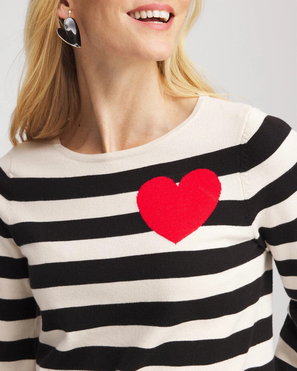 English Cream Striped V-Day Pullover