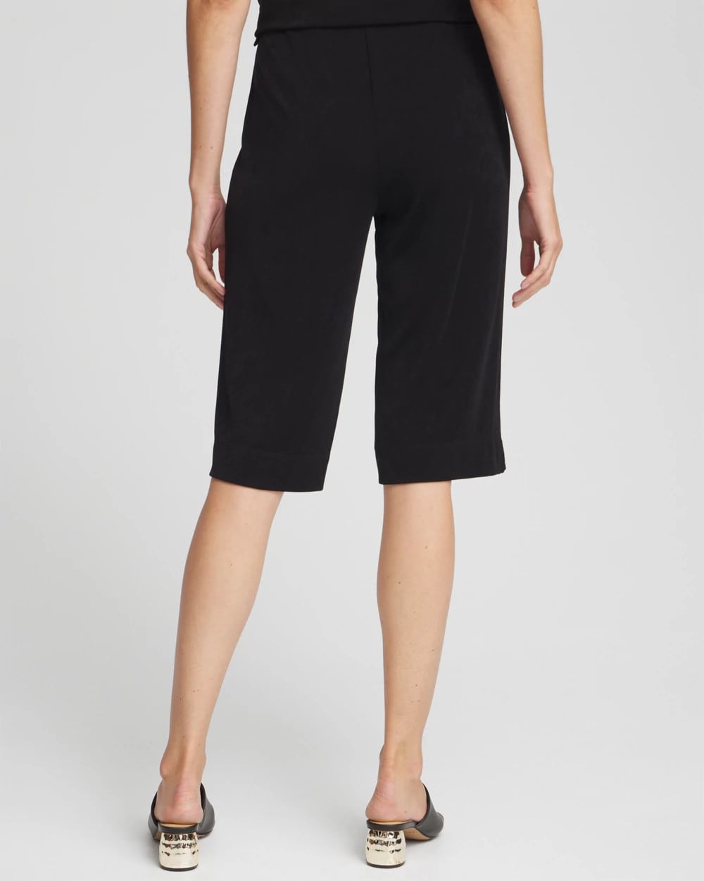 Travelers Black Travelers™ No Tummy Shorts