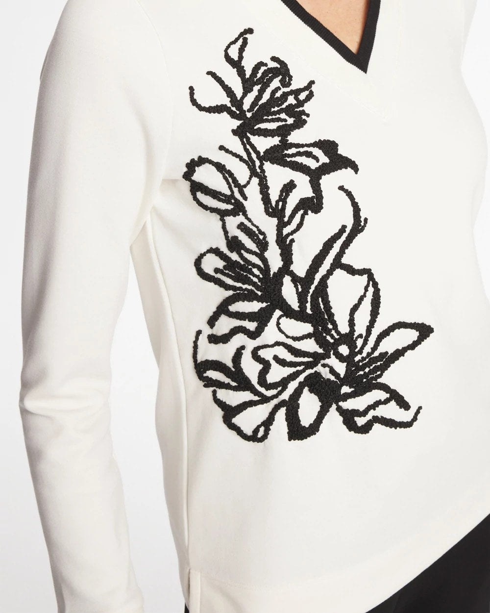 Ecru Zenergy® Double-Knit Applique Top