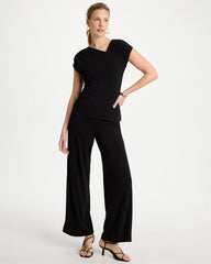 Black Travelers™ Knit Asymmetrical Top