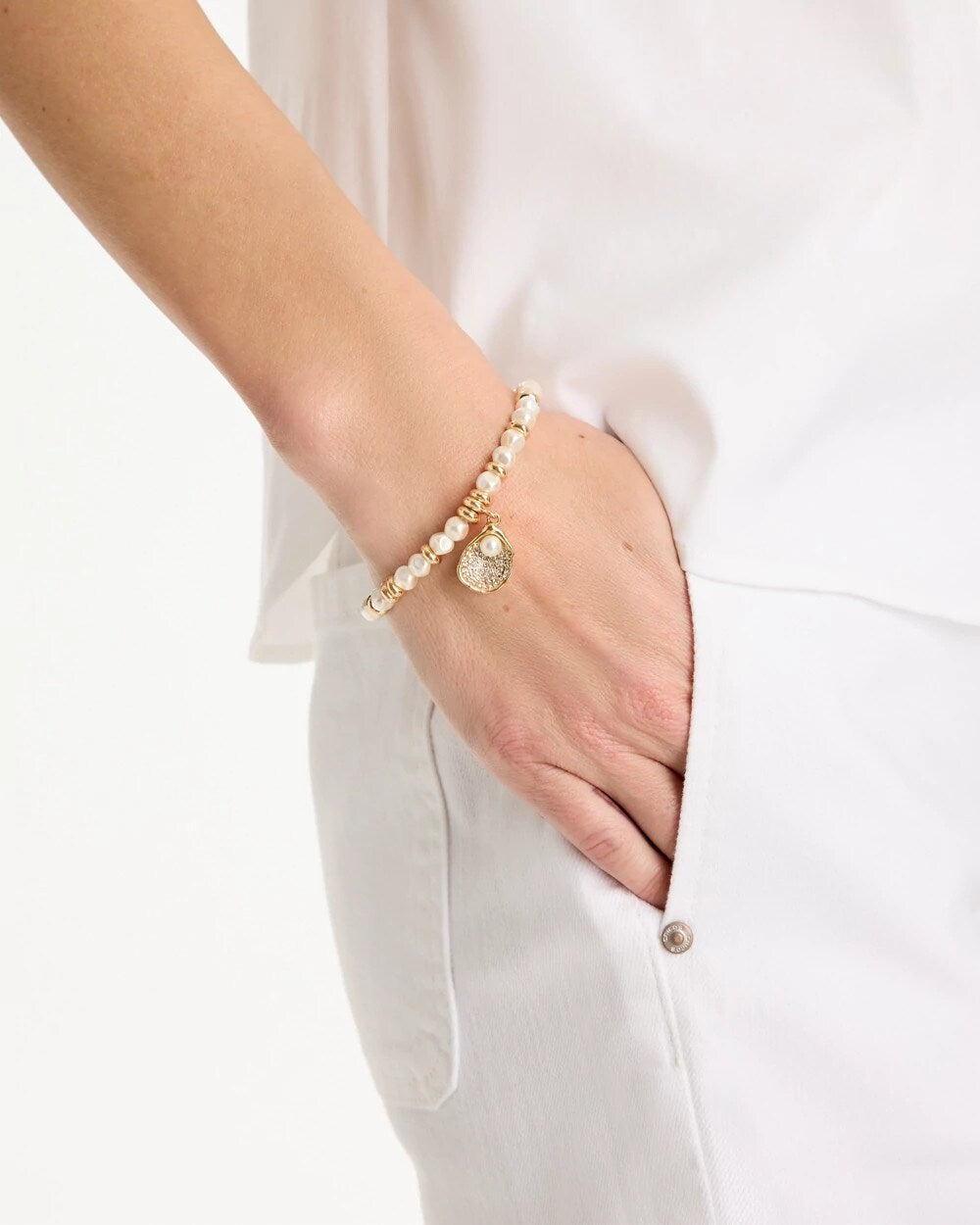 Pearl Pearlescent Stretch Charm Bracelet