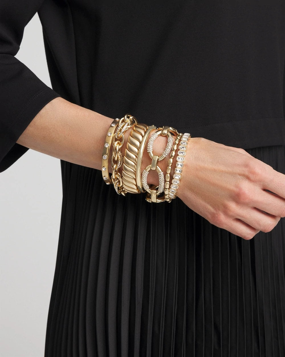 Gold Matte Twist Stretch Bracelet