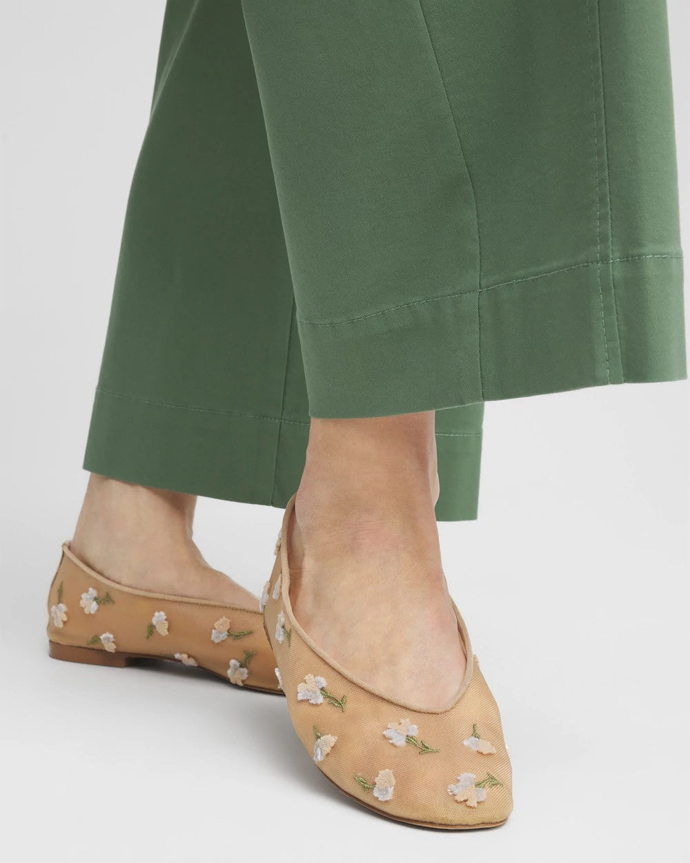 Natural Orchid Embroidered Ballet Flats