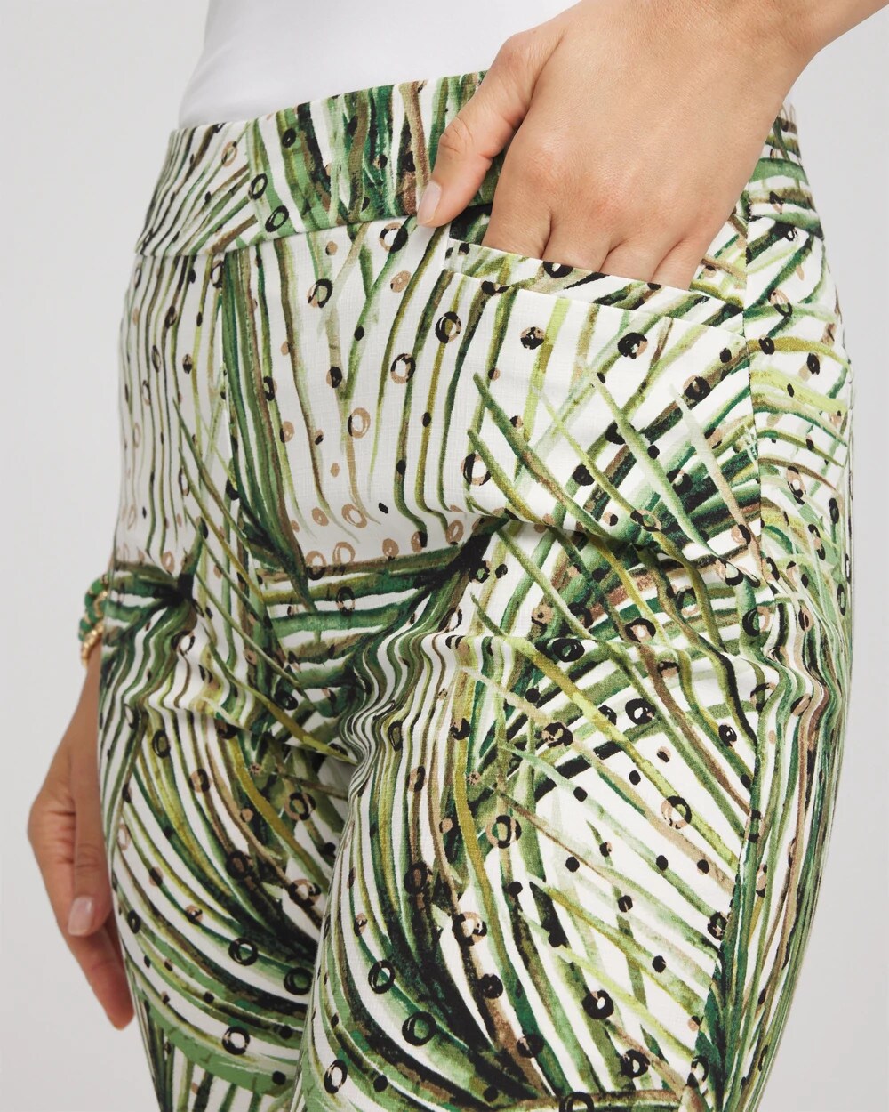 Ecru Brigitte™ Slim Ankle Palm-Print Pants