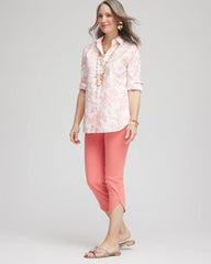 Melon Mambo Pull-On Dolphin-Hemmed Capri Jeans