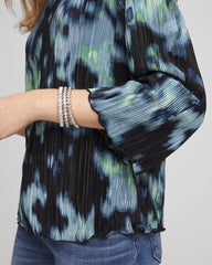 Black Bodre Flare Sleeve Top
