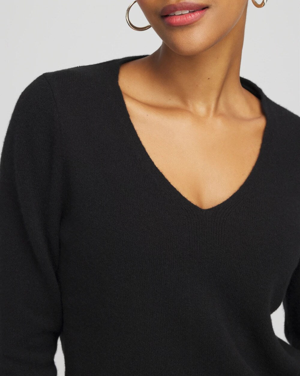 Black Relaxed V-Neck Cashmere Sweater